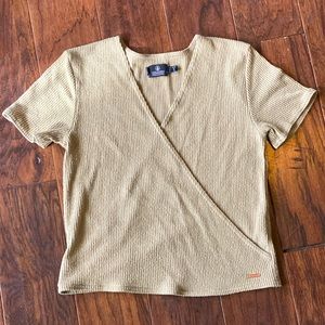 Volcom green wrap top crop NWOT 💚